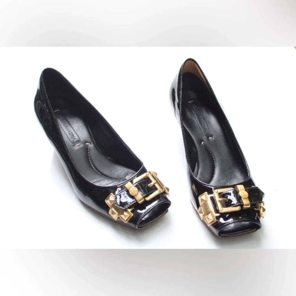 BCBGMaxAzria peep toe wedges